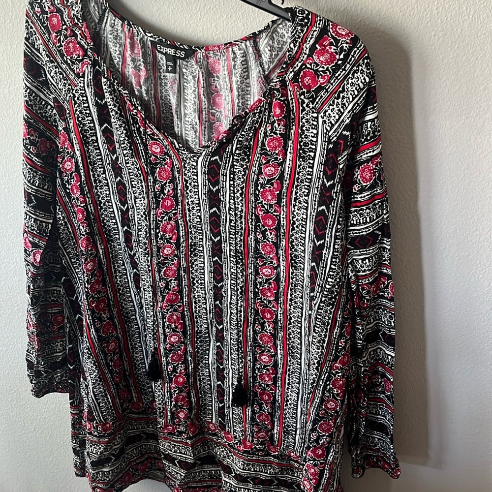 Express adult small, mini pattern dress